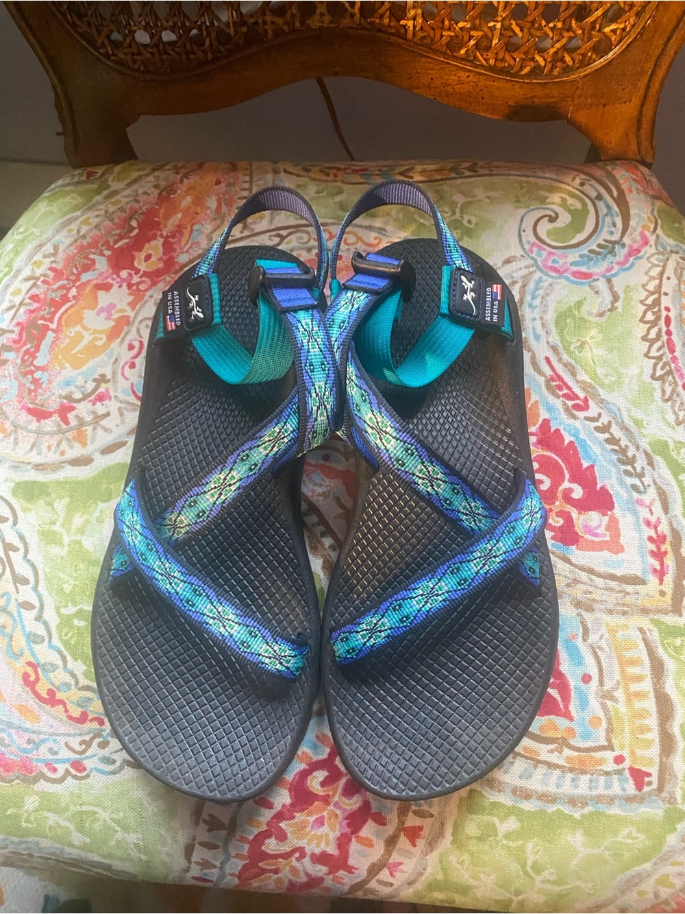 Chaco’s Women’s 10 Sandals in Teal and Blue Pattern